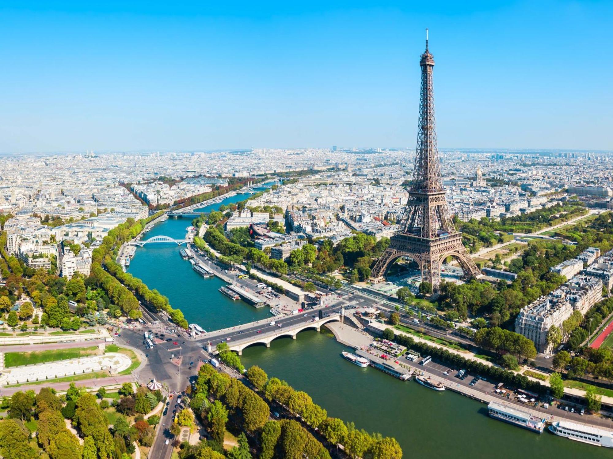 Le Bonheur Charmant *Disney*Paris*Rer A* Bussy-Saint-Georges Buitenkant foto